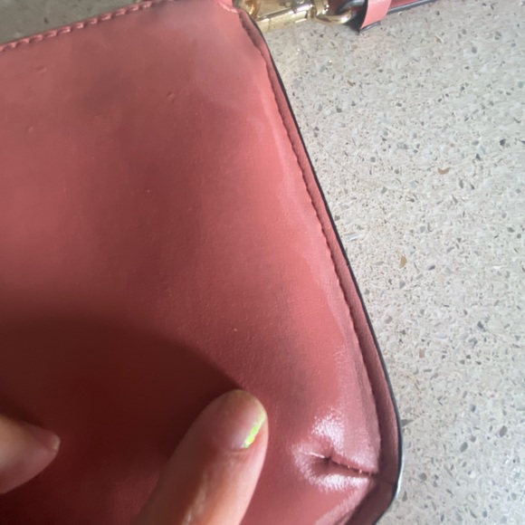 Women’s Nine West wristlet - Picture 9 of 10